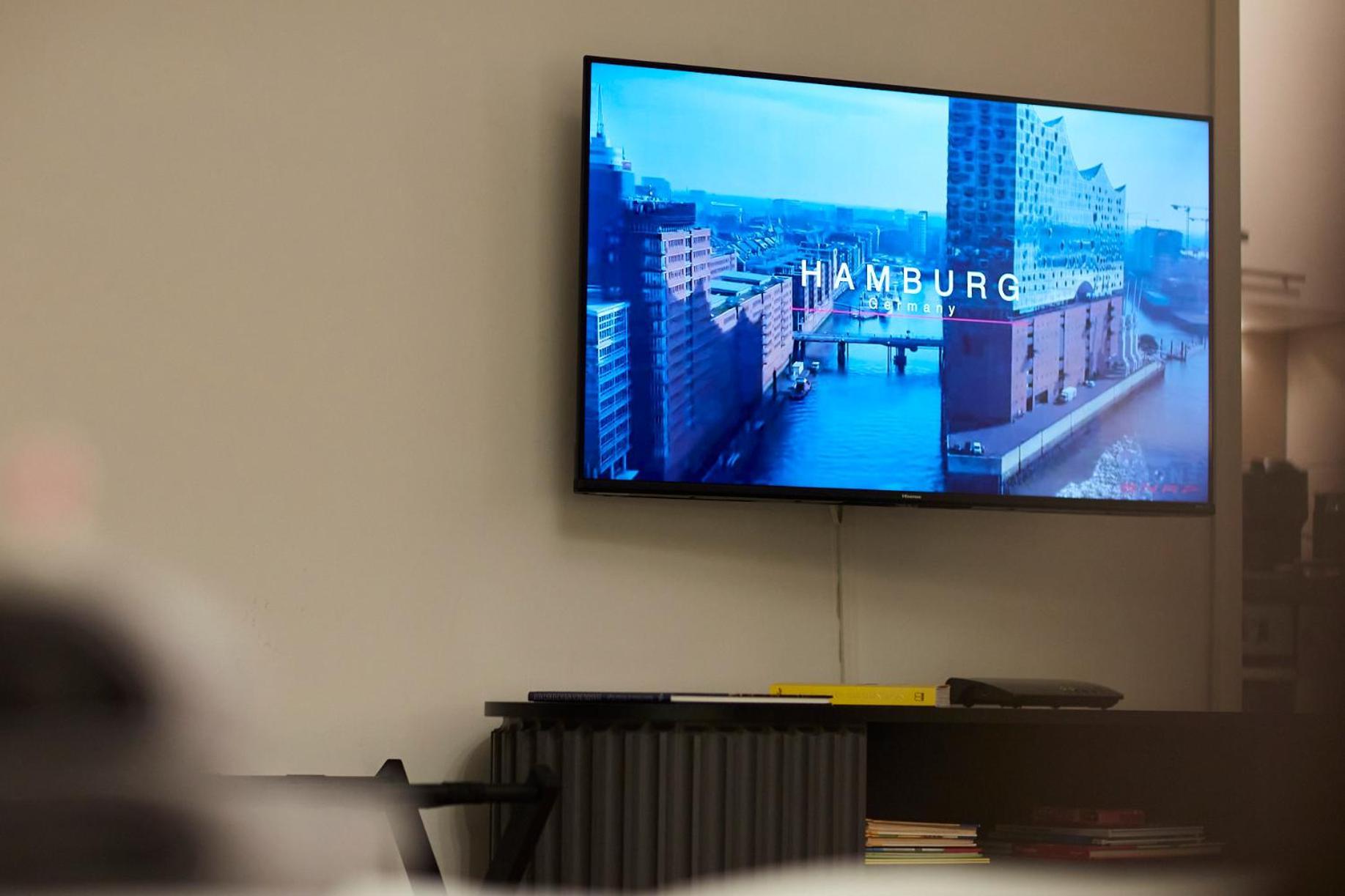 R B Apartment Am Airport Hamburg - 1-4 Personen - Kueche - Smart Tv - Waschmaschine - Perfekt Fuer Geschaeftsreisende Oder Familien Екстериор снимка